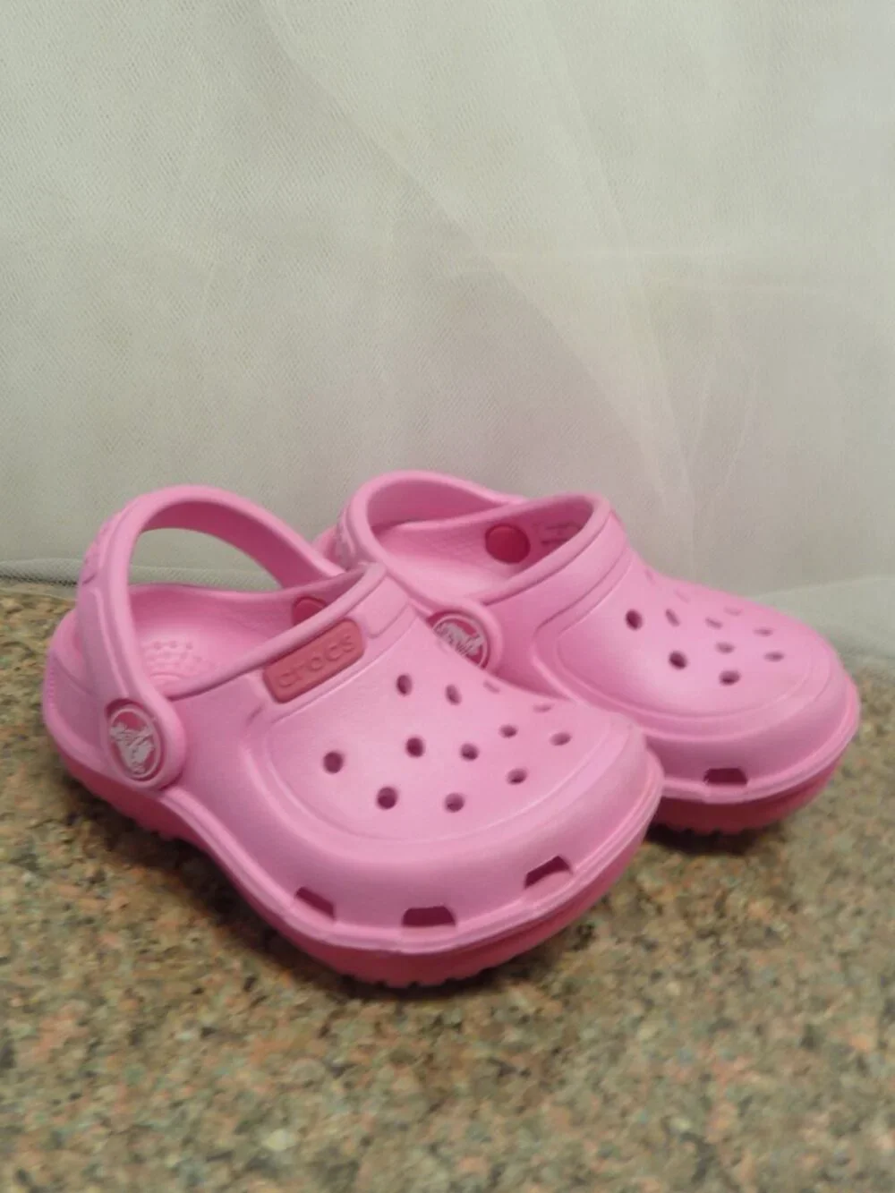 Crocs Classic Clog Pink Toddler Size C4 Slip On Water Friendly Shoes